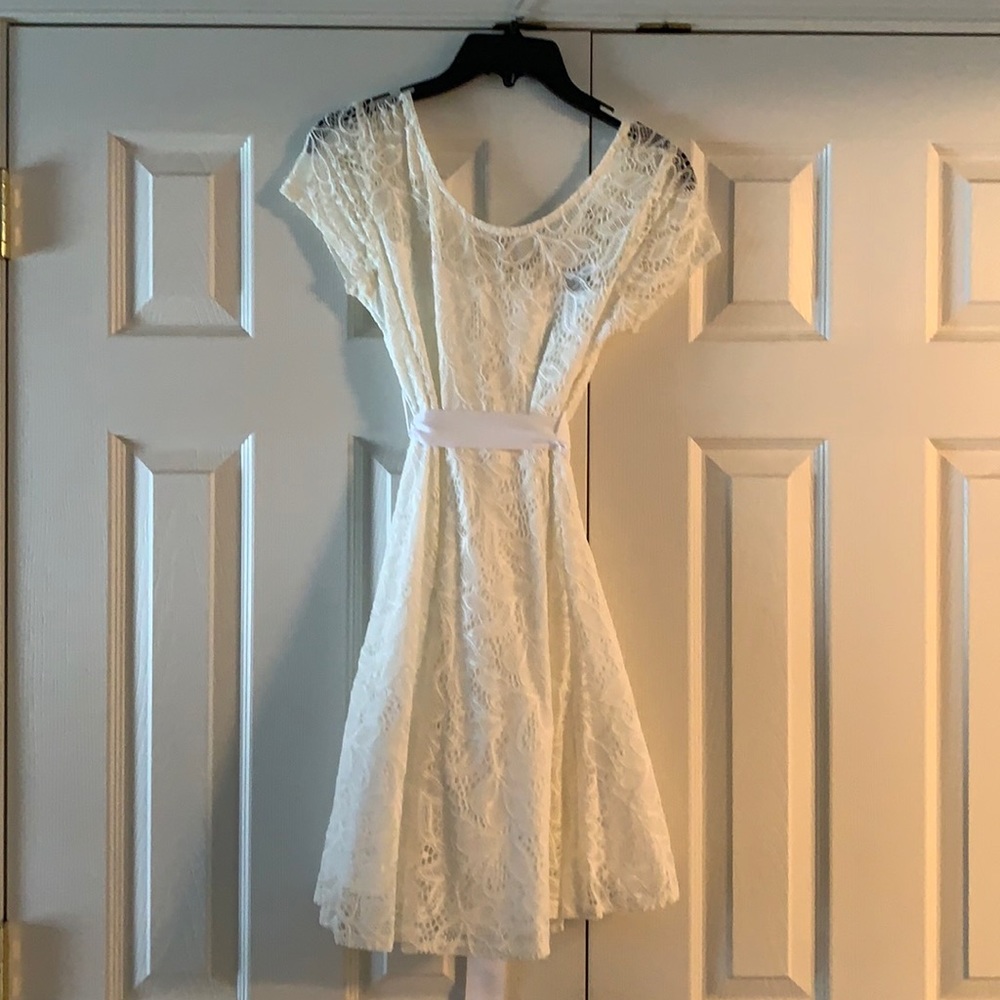 girls off white lace dress with bow